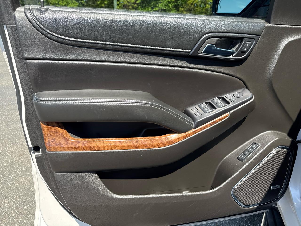 Chevrolet Suburban 2WD 4dr 1500 Premier 2017