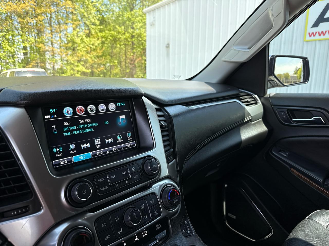 Chevrolet Suburban 2WD 4dr 1500 Premier 2017