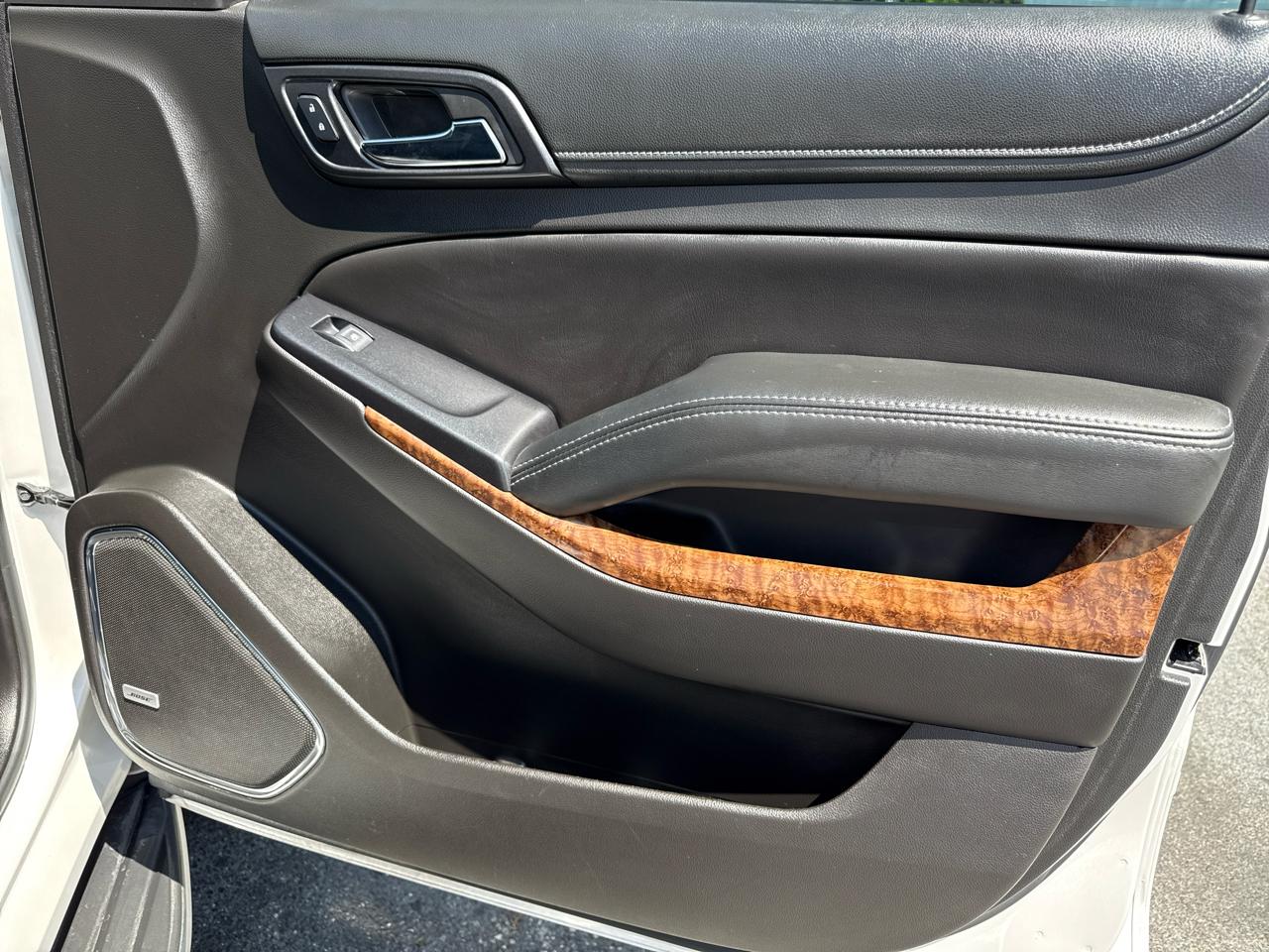 Chevrolet Suburban 2WD 4dr 1500 Premier 2017