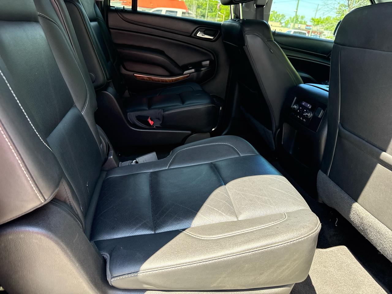 Chevrolet Suburban 2WD 4dr 1500 Premier 2017