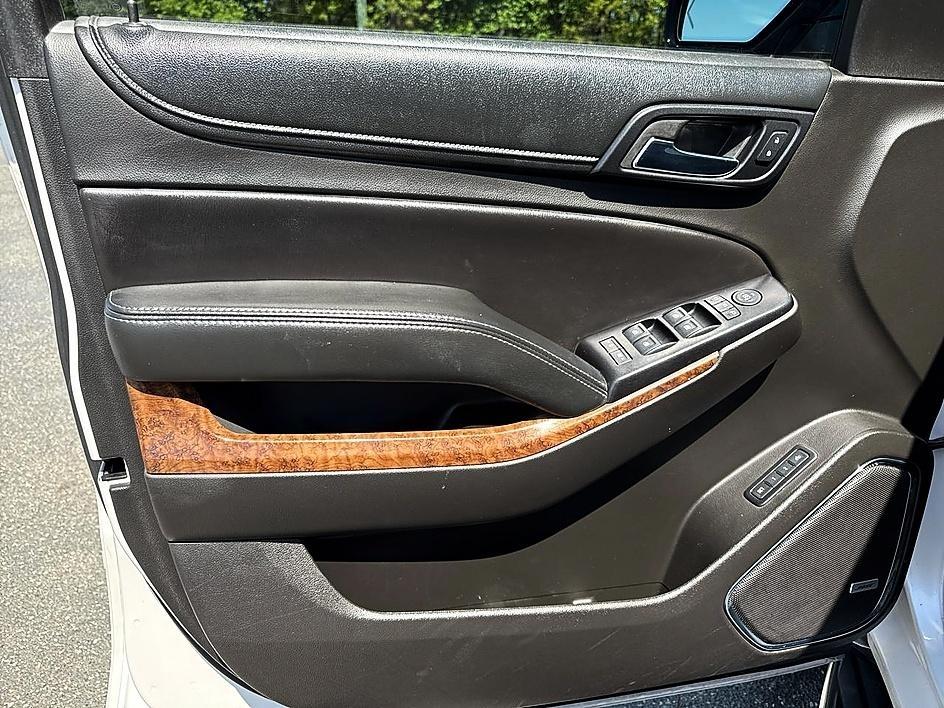 Chevrolet Suburban 2WD 4dr 1500 Premier 2017