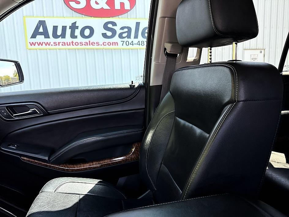 Chevrolet Suburban 2WD 4dr 1500 Premier 2017