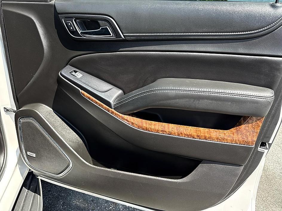 Chevrolet Suburban 2WD 4dr 1500 Premier 2017