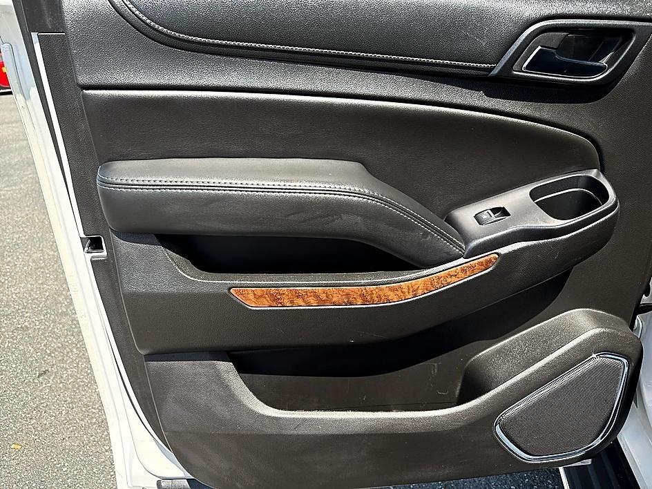 Chevrolet Suburban 2WD 4dr 1500 Premier 2017