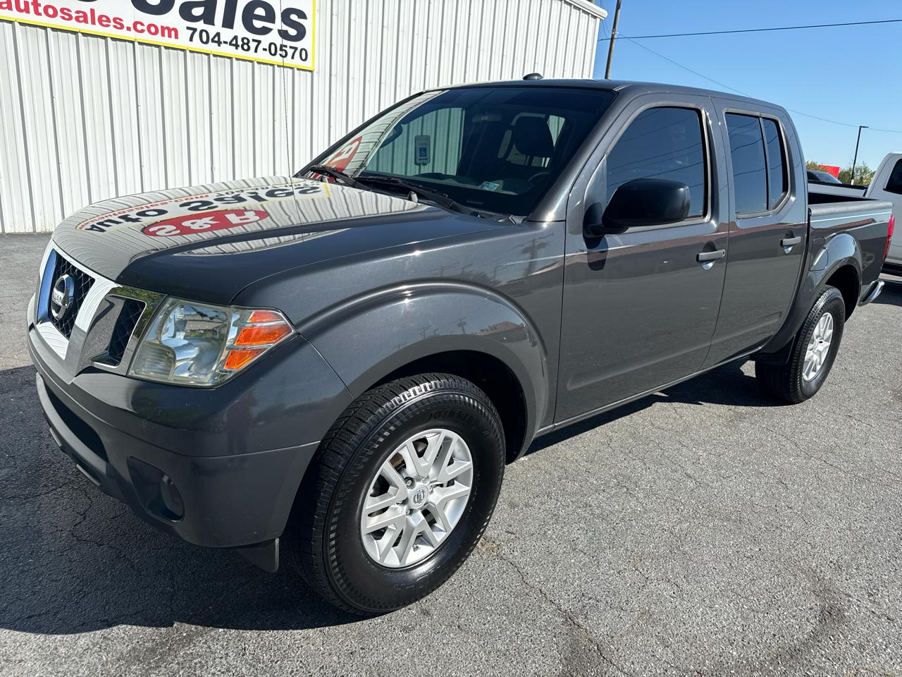 Nissan Frontier 2WD Crew Cab SWB Auto SV 2014