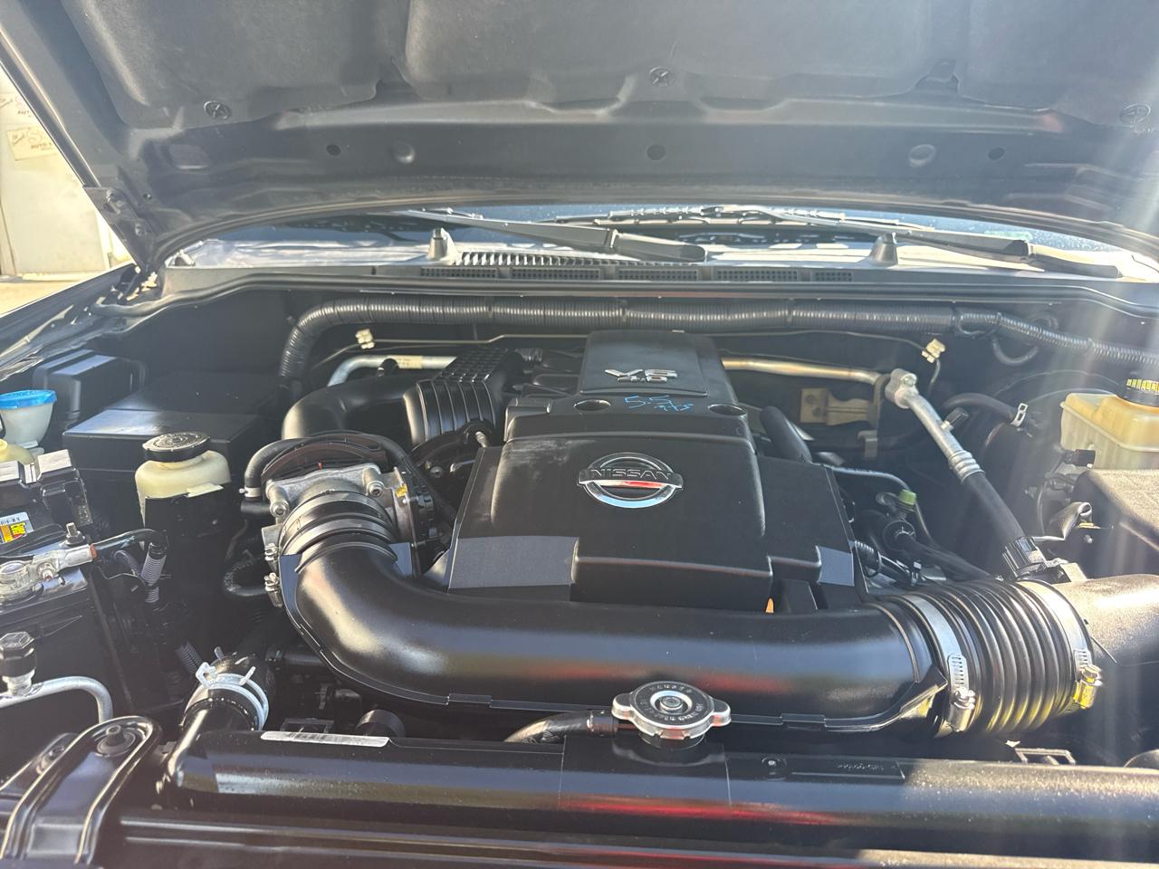 Nissan Frontier 2WD Crew Cab SWB Auto SV 2014