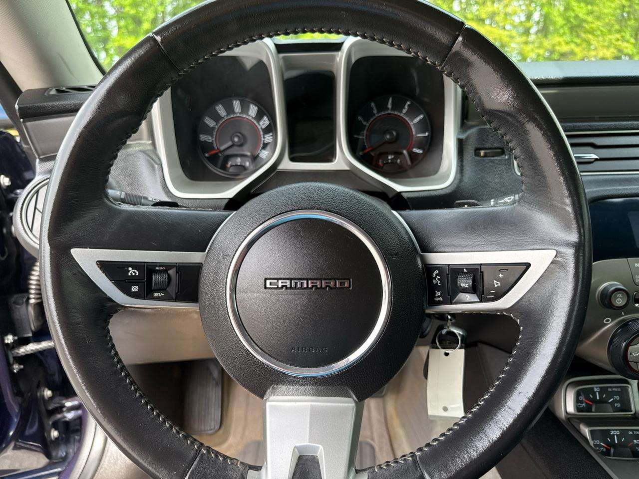 Chevrolet Camaro 2dr Cpe 2LT 2011