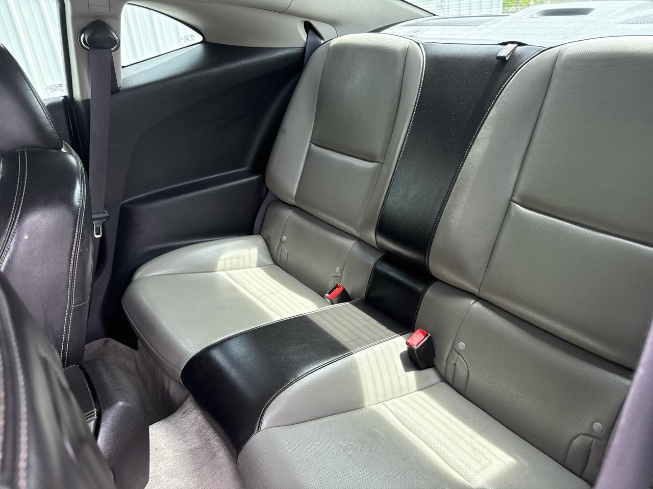 Chevrolet Camaro 2dr Cpe 2LT 2011