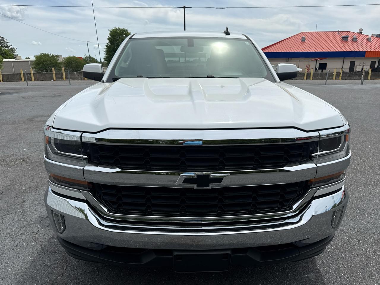 Chevrolet Silverado 1500 2WD Double Cab 143.5" LT w/1LT 2017