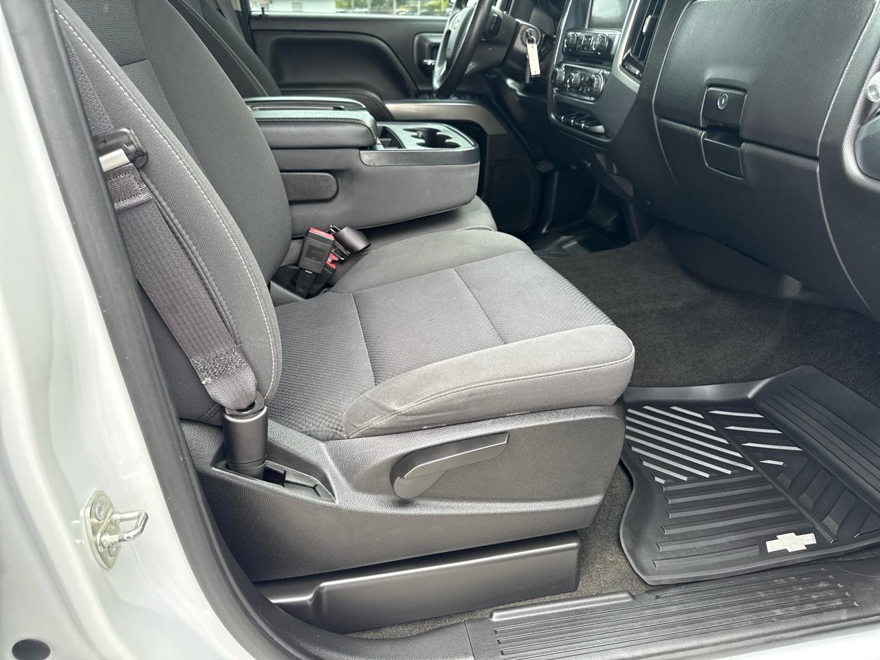 Chevrolet Silverado 1500 2WD Double Cab 143.5" LT w/1LT 2017