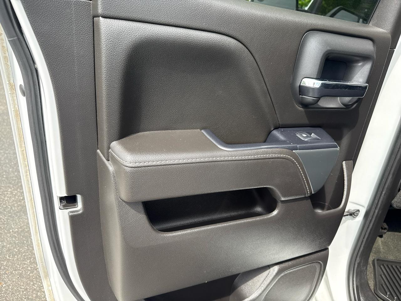 Chevrolet Silverado 1500 2WD Double Cab 143.5" LT w/1LT 2017