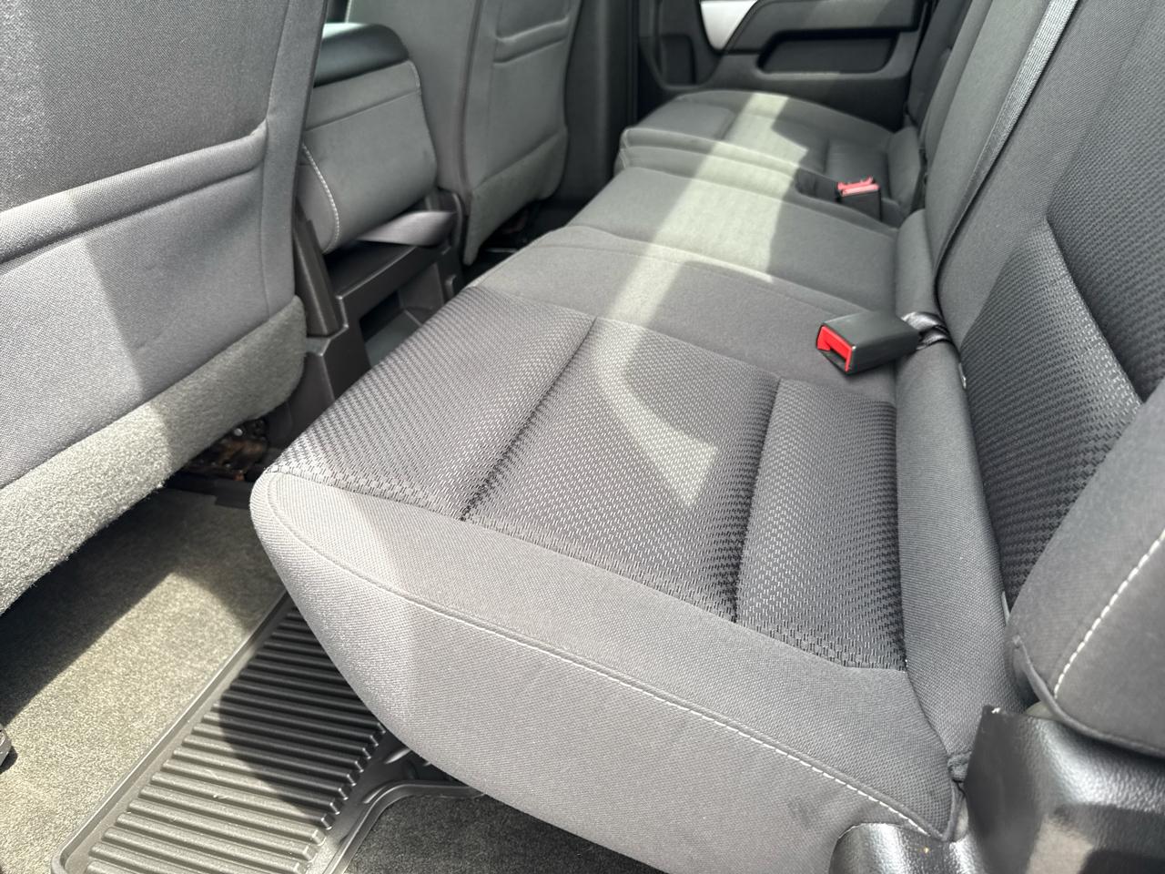 Chevrolet Silverado 1500 2WD Double Cab 143.5" LT w/1LT 2017