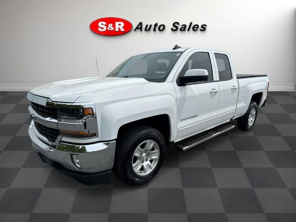 Chevrolet Silverado 1500 2WD Double Cab 143.5" LT w/1LT 2017