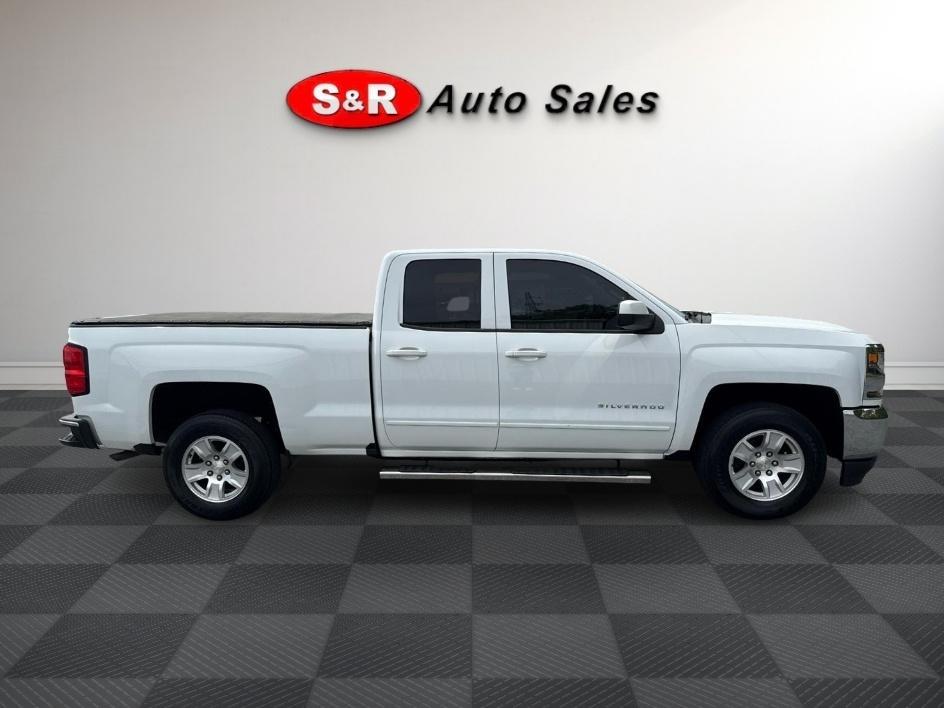 Chevrolet Silverado 1500 2WD Double Cab 143.5" LT w/1LT 2017