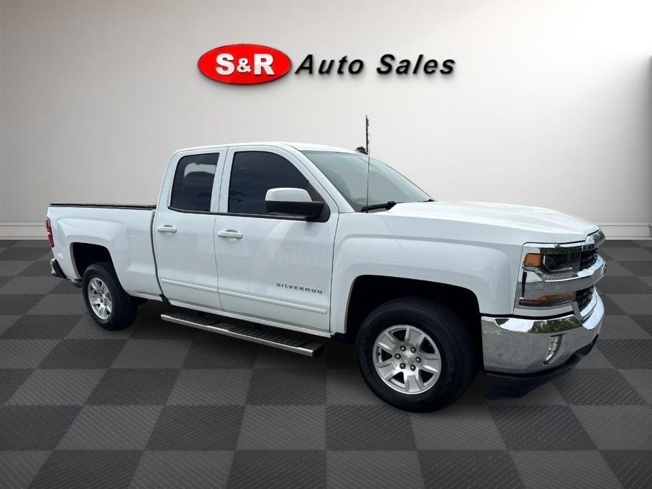 Chevrolet Silverado 1500 2WD Double Cab 143.5" LT w/1LT 2017