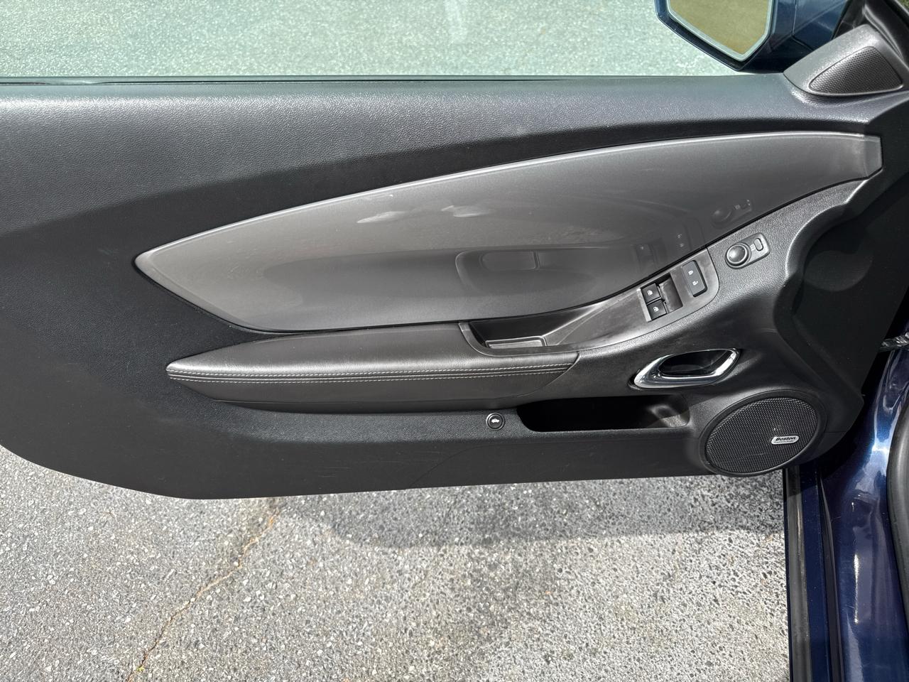 Chevrolet Camaro 2dr Cpe 2LT 2012