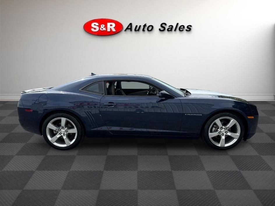 Chevrolet Camaro 2dr Cpe 2LT 2012