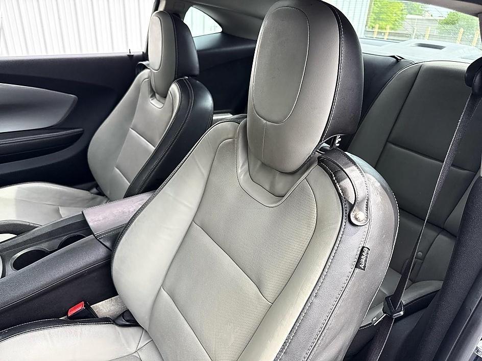 Chevrolet Camaro 2dr Cpe 2LT 2012