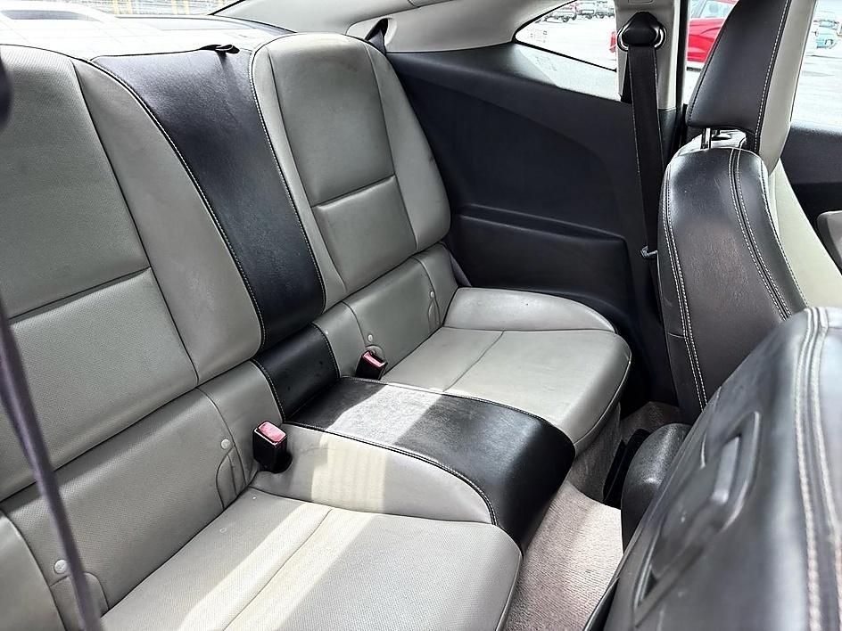 Chevrolet Camaro 2dr Cpe 2LT 2012