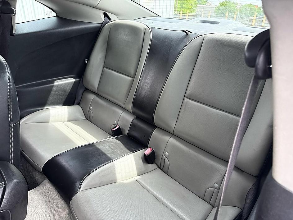 Chevrolet Camaro 2dr Cpe 2LT 2012