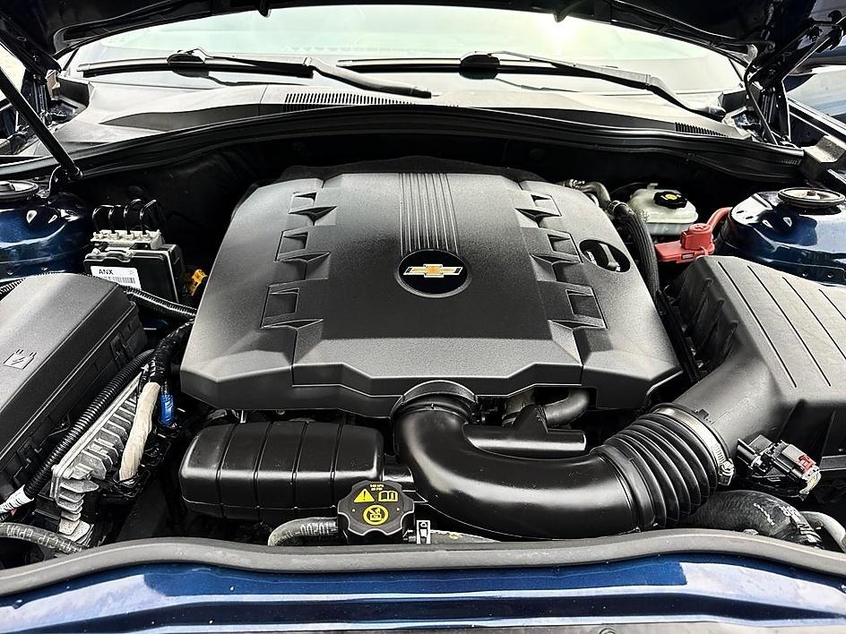 Chevrolet Camaro 2dr Cpe 2LT 2012