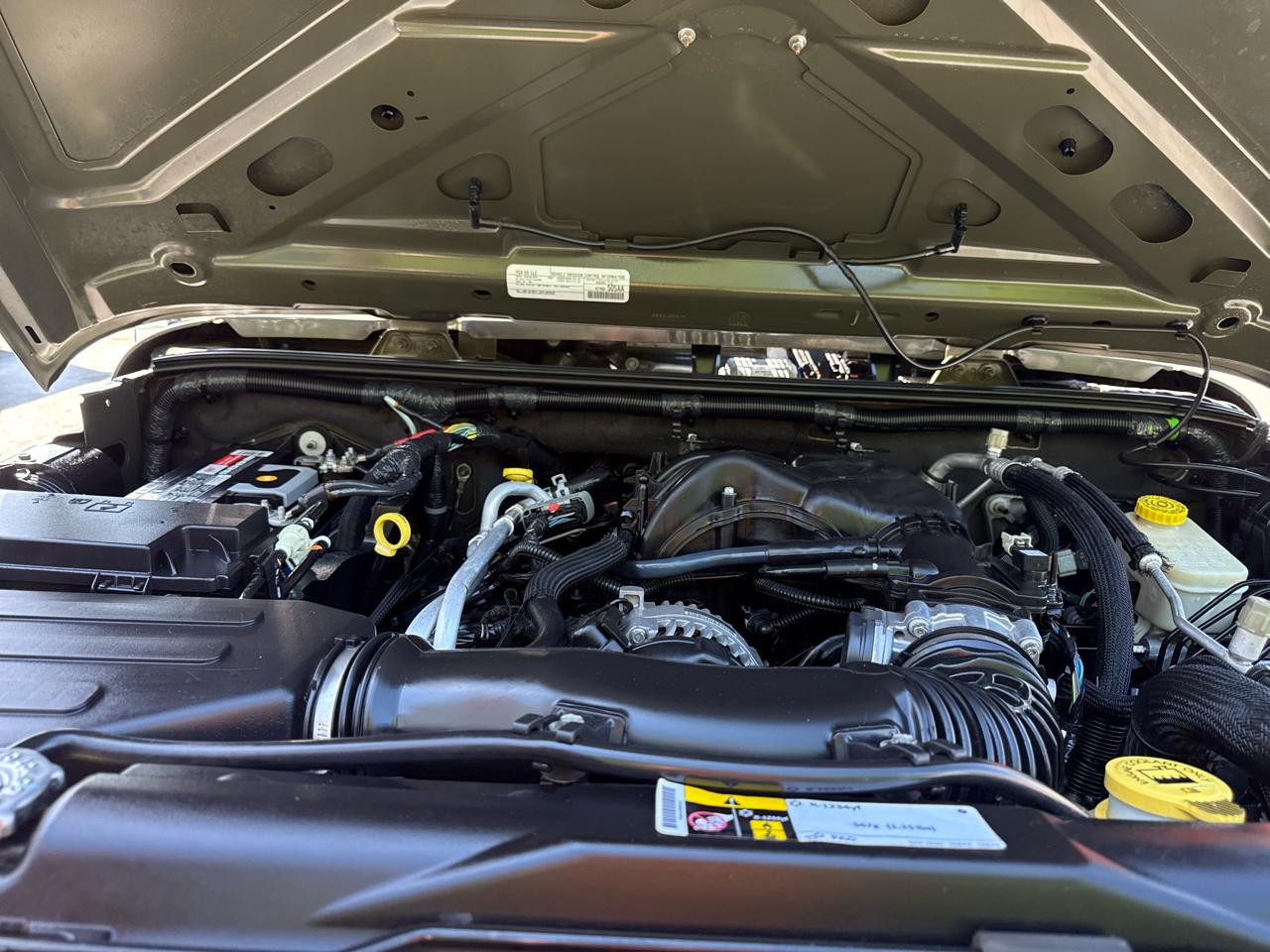 Jeep Wrangler Unlimited 4WD 4dr Sport 2016