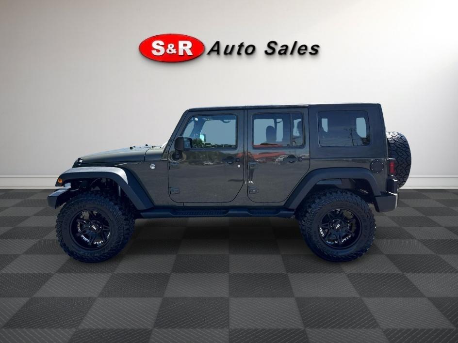 Jeep Wrangler Unlimited 4WD 4dr Sport 2016