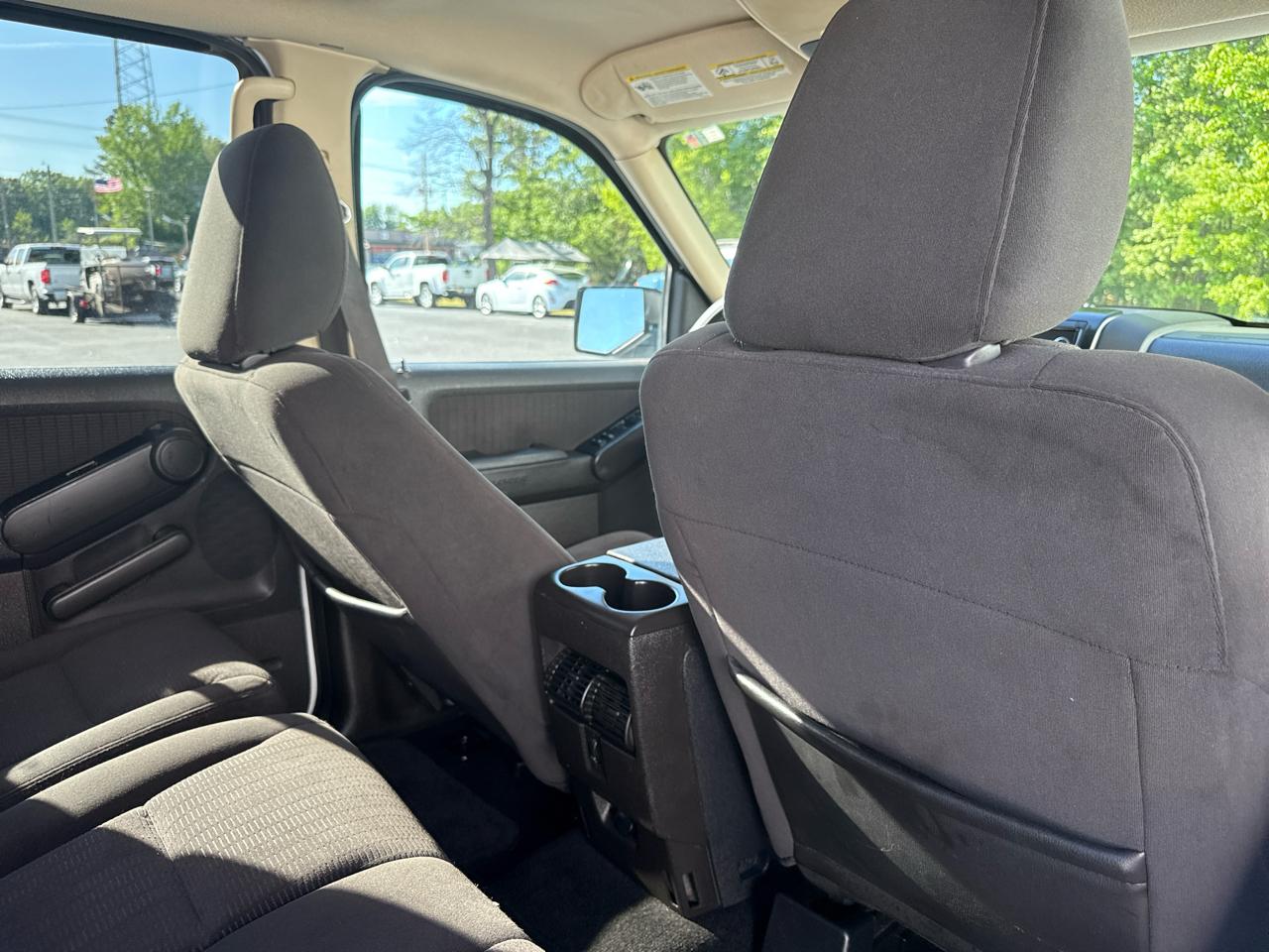 Ford Explorer RWD 4dr XLT 2010