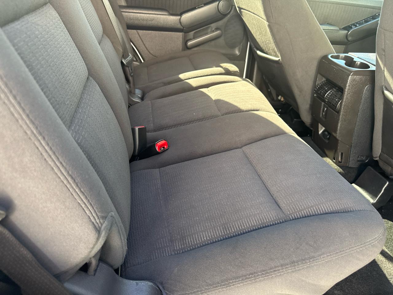 Ford Explorer RWD 4dr XLT 2010