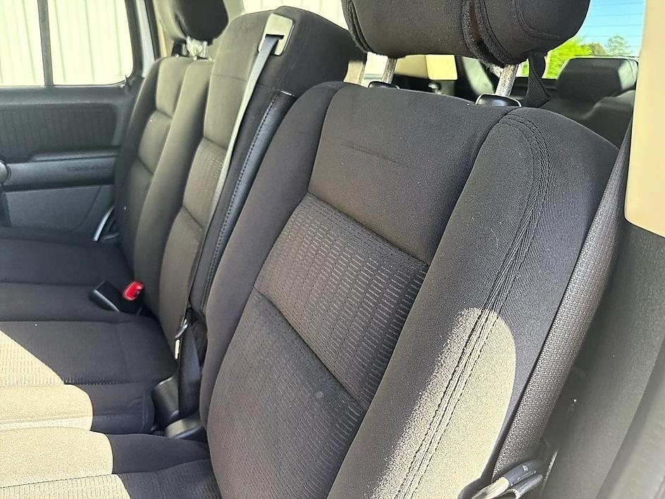 Ford Explorer RWD 4dr XLT 2010