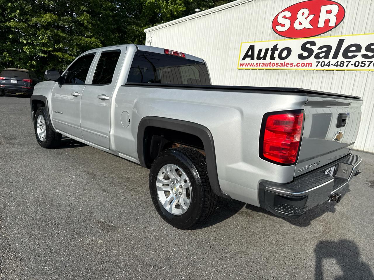 Chevrolet Silverado 1500 4WD Double Cab 143.5" LT w/1LT 2015