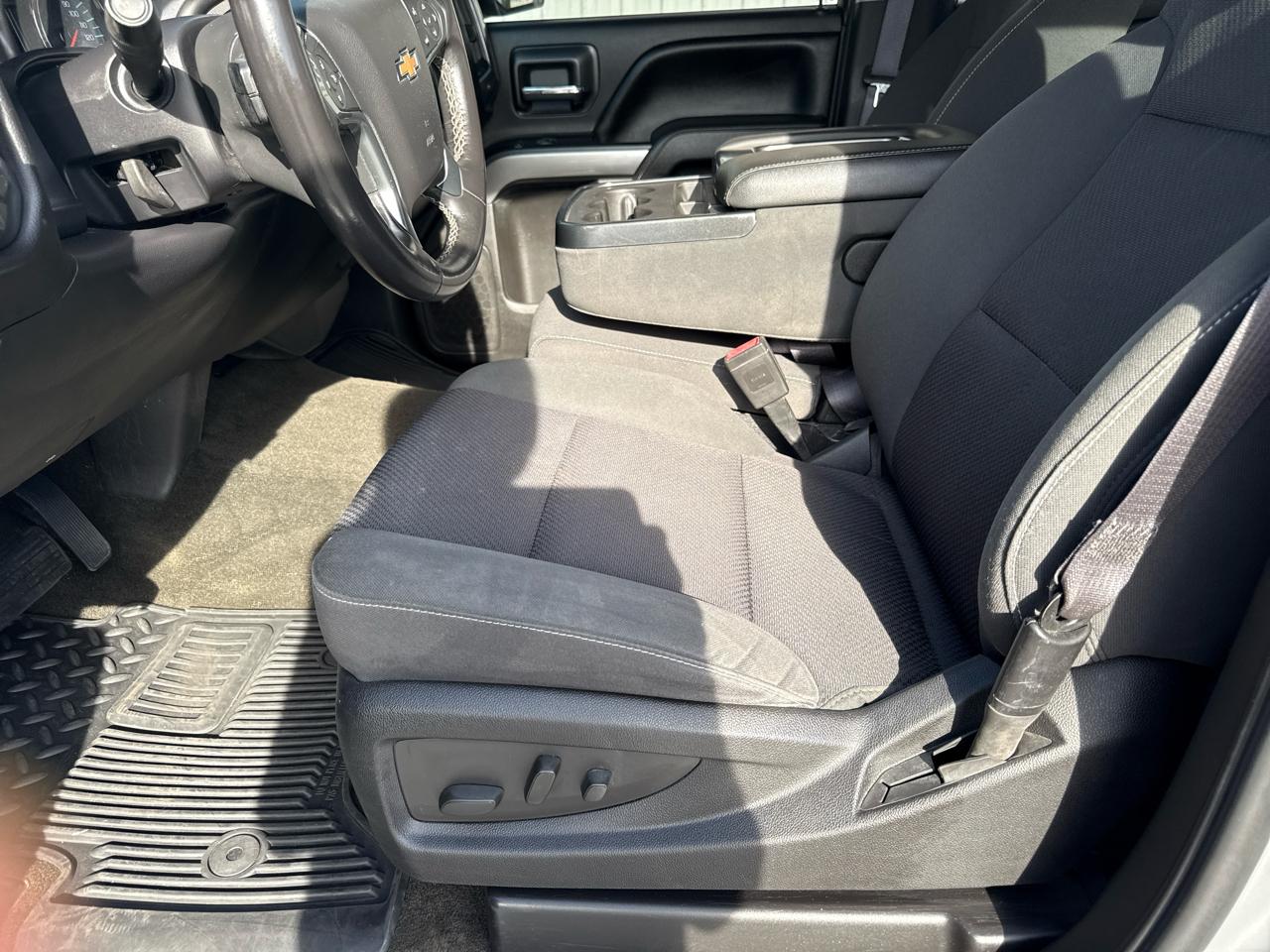 Chevrolet Silverado 1500 4WD Double Cab 143.5" LT w/1LT 2015