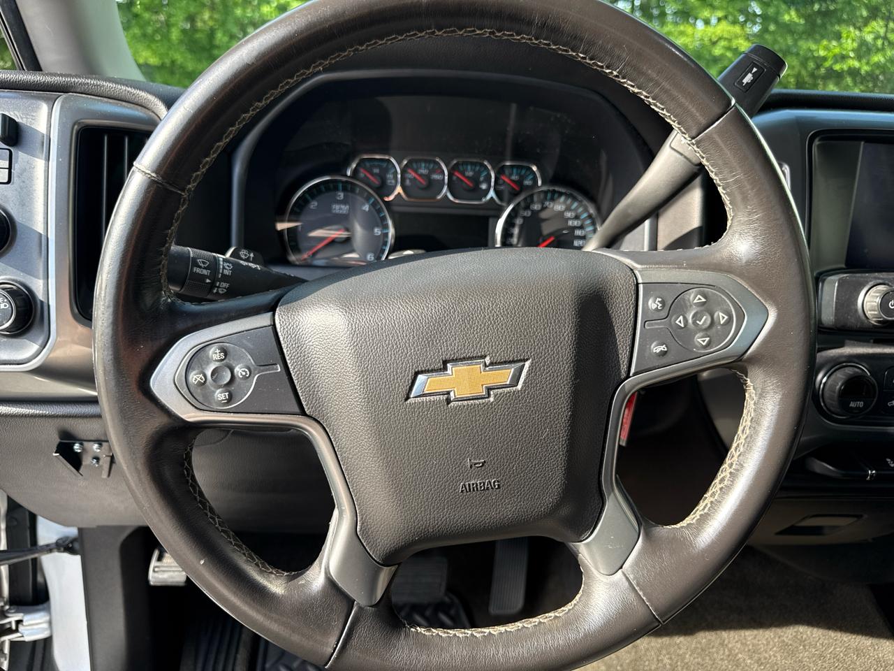 Chevrolet Silverado 1500 4WD Double Cab 143.5" LT w/1LT 2015