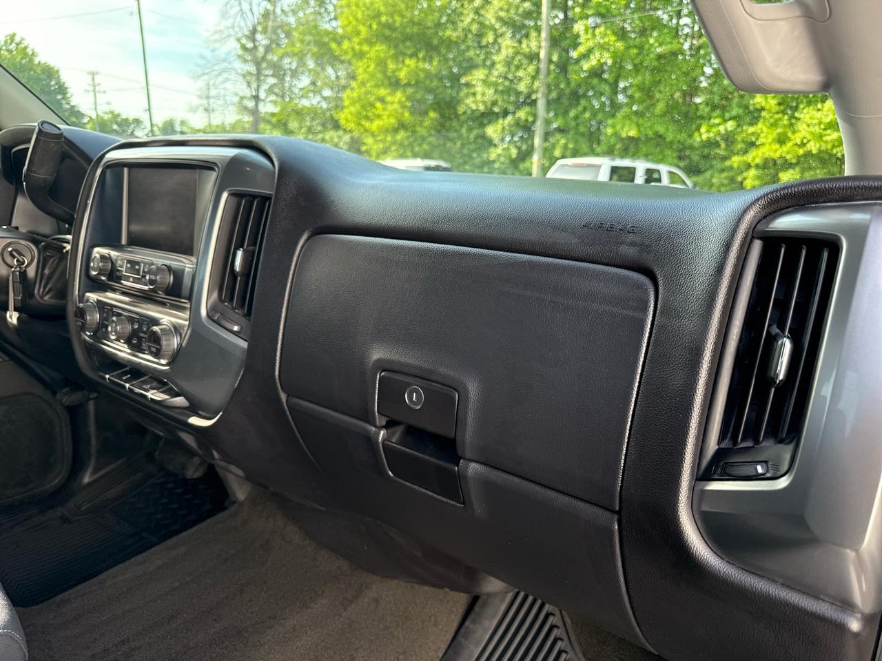 Chevrolet Silverado 1500 4WD Double Cab 143.5" LT w/1LT 2015