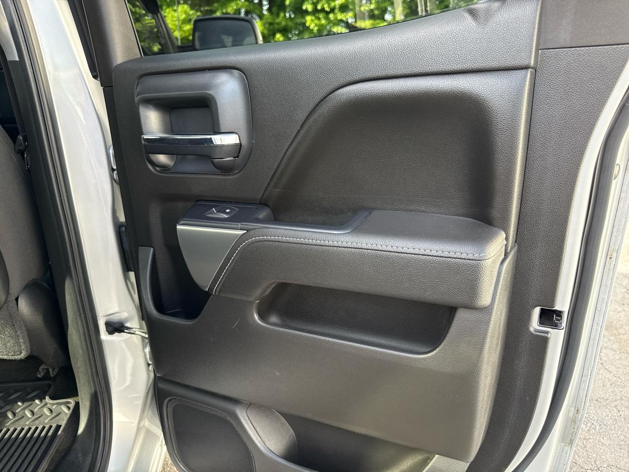 Chevrolet Silverado 1500 4WD Double Cab 143.5" LT w/1LT 2015