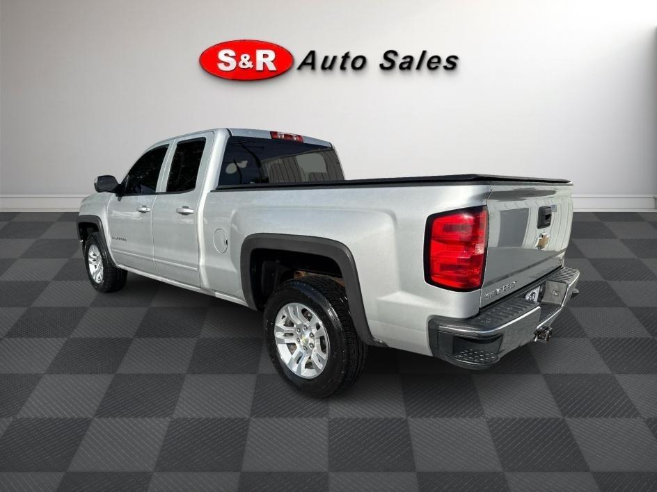 Chevrolet Silverado 1500 4WD Double Cab 143.5" LT w/1LT 2015