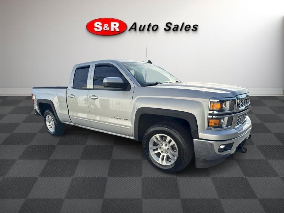 Chevrolet Silverado 1500 4WD Double Cab 143.5" LT w/1LT 2015