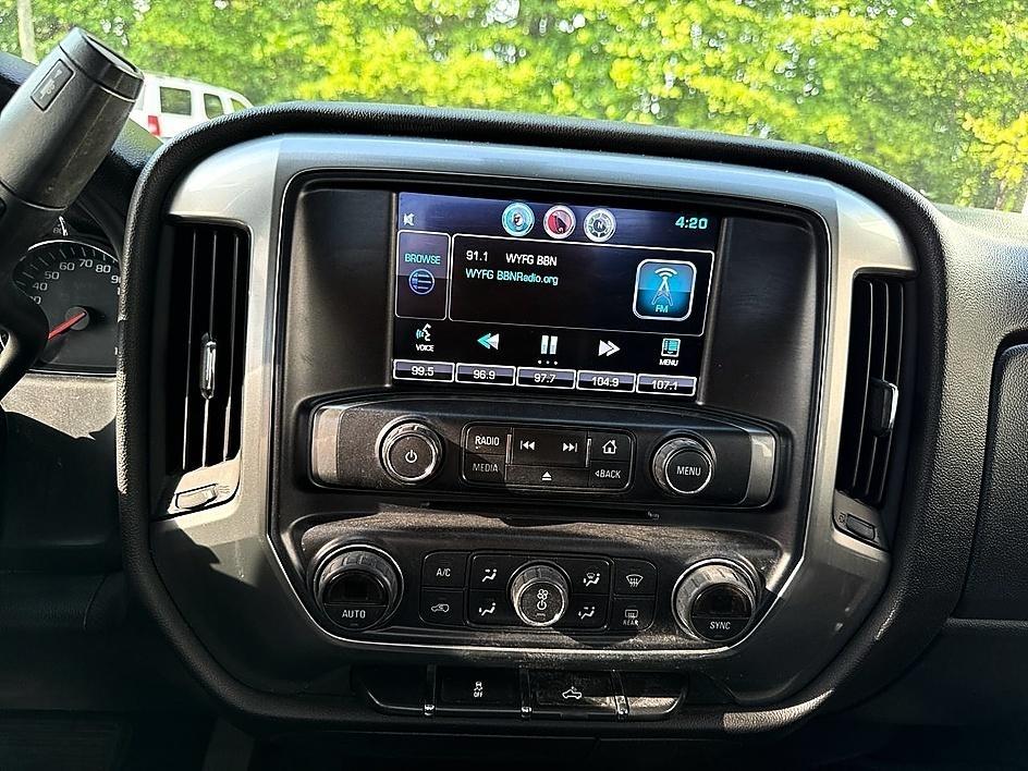 Chevrolet Silverado 1500 4WD Double Cab 143.5" LT w/1LT 2015