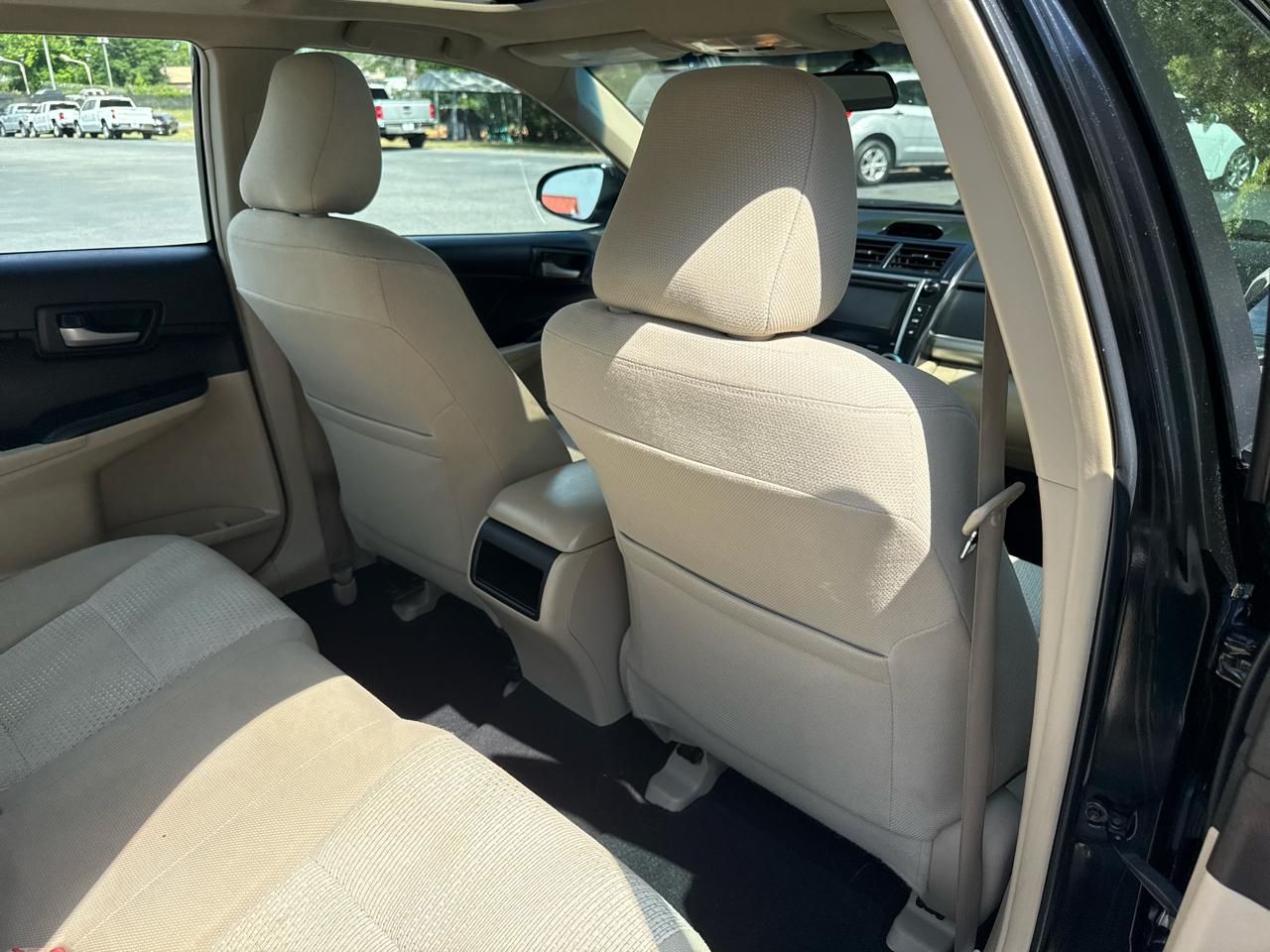 Toyota Camry 4dr Sdn I4 Auto XLE (Natl) 2013