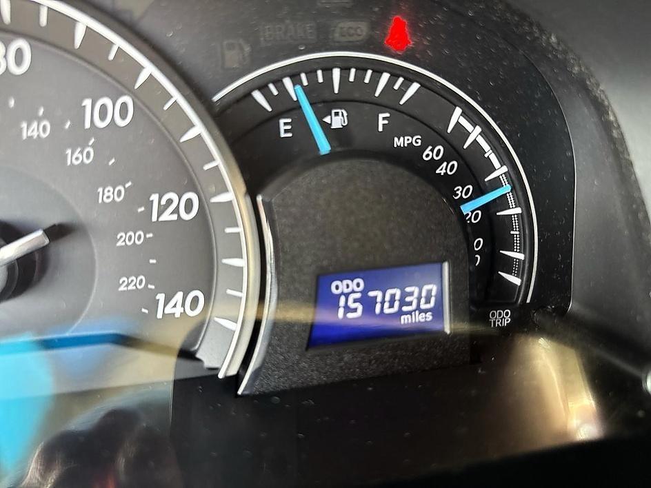 Toyota Camry 4dr Sedan LE Auto 2013