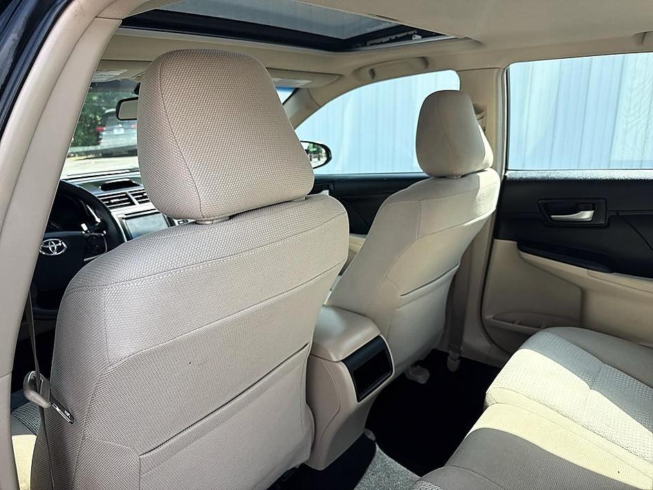 Toyota Camry 4dr Sedan LE Auto 2013