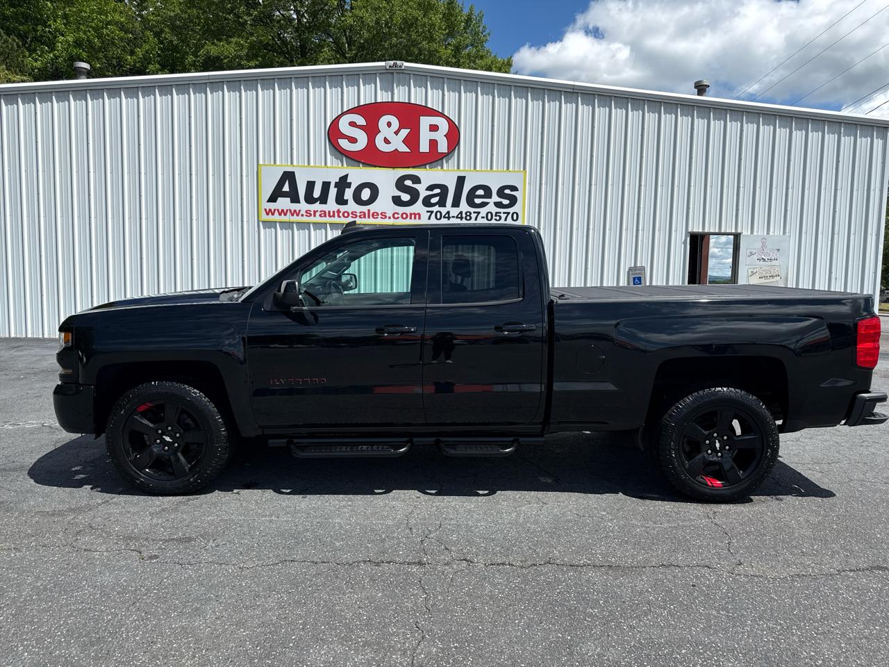2018 Chevrolet Silverado 1500 4WD Double Cab 143.5" LT w/2LT