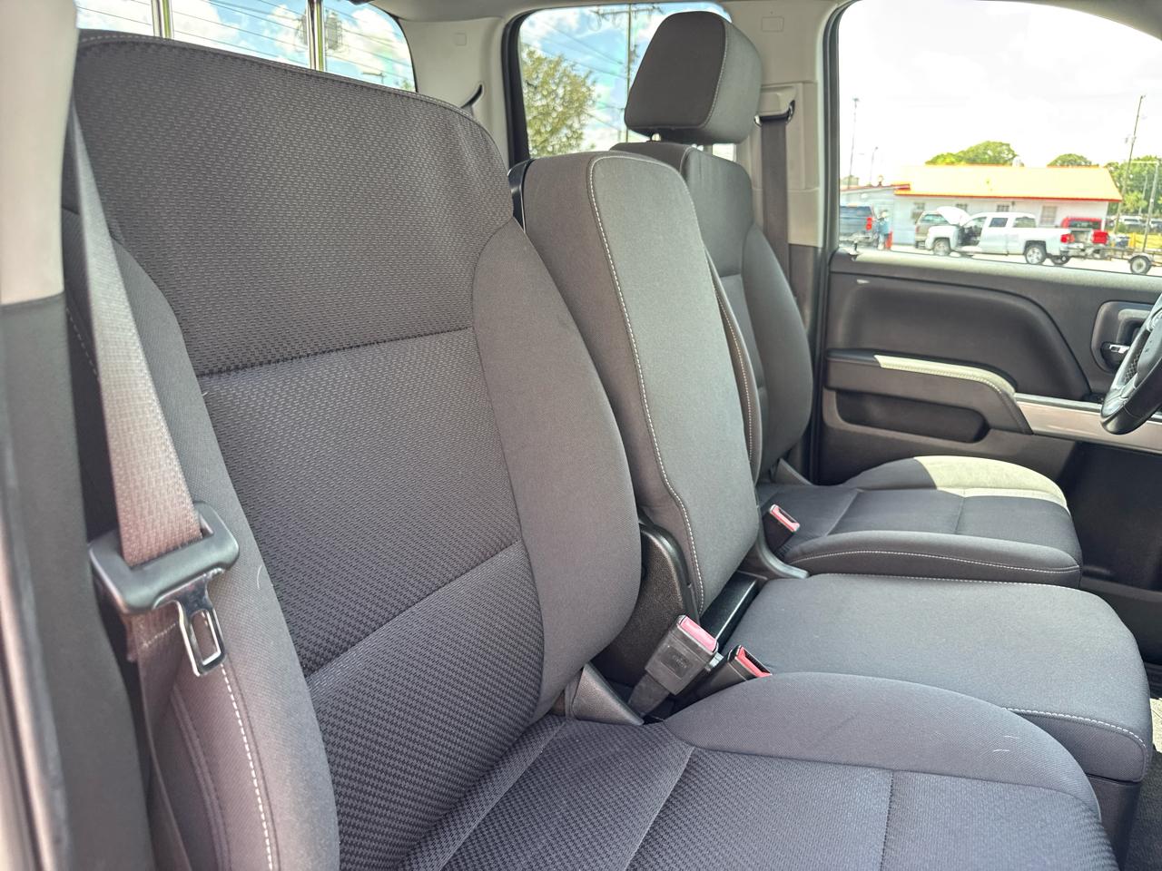 Chevrolet Silverado 1500 4WD Double Cab 143.5" LT w/2LT 2018