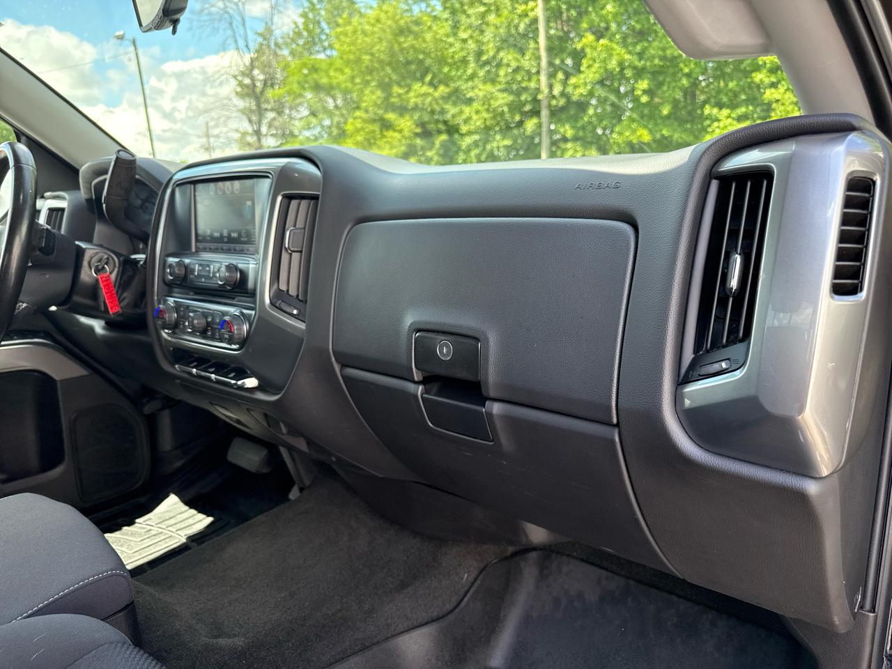 Chevrolet Silverado 1500 4WD Double Cab 143.5" LT w/2LT 2018