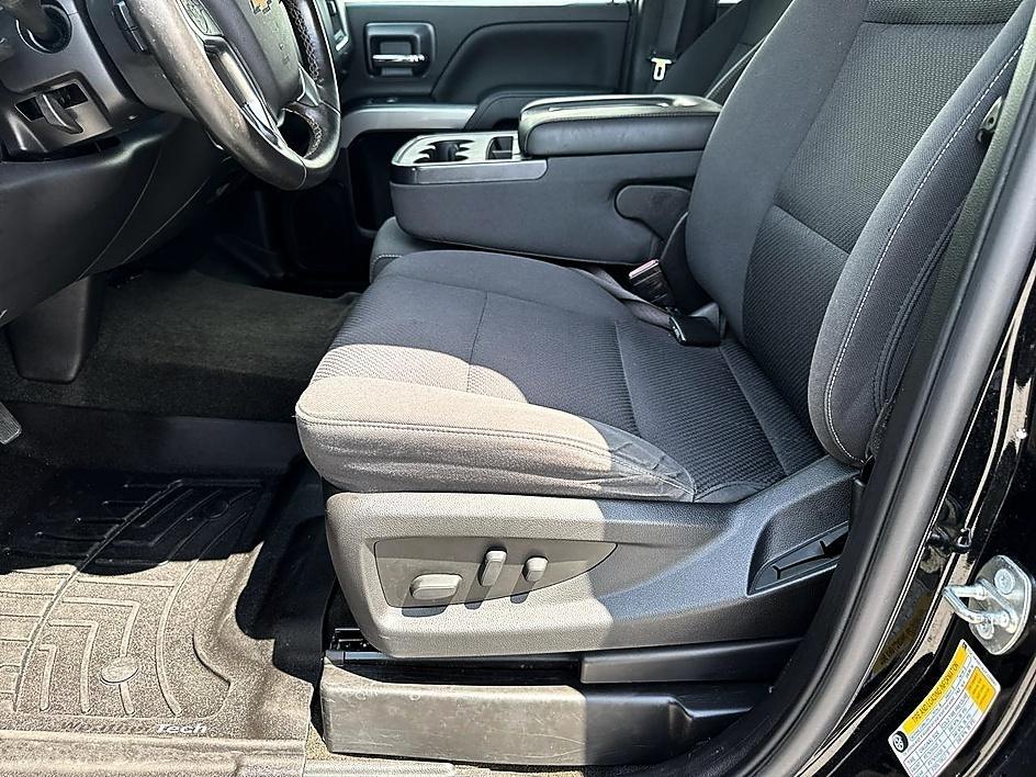 Chevrolet Silverado 1500 4WD Double Cab 143.5" LT w/2LT 2018