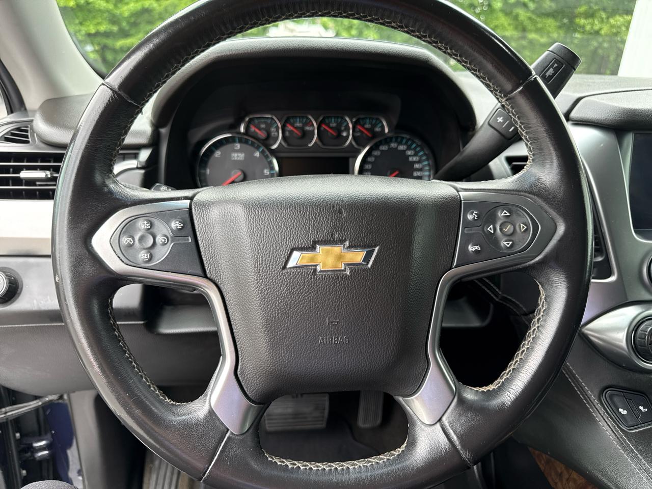 Chevrolet Suburban 2WD 4dr 1500 LT 2018