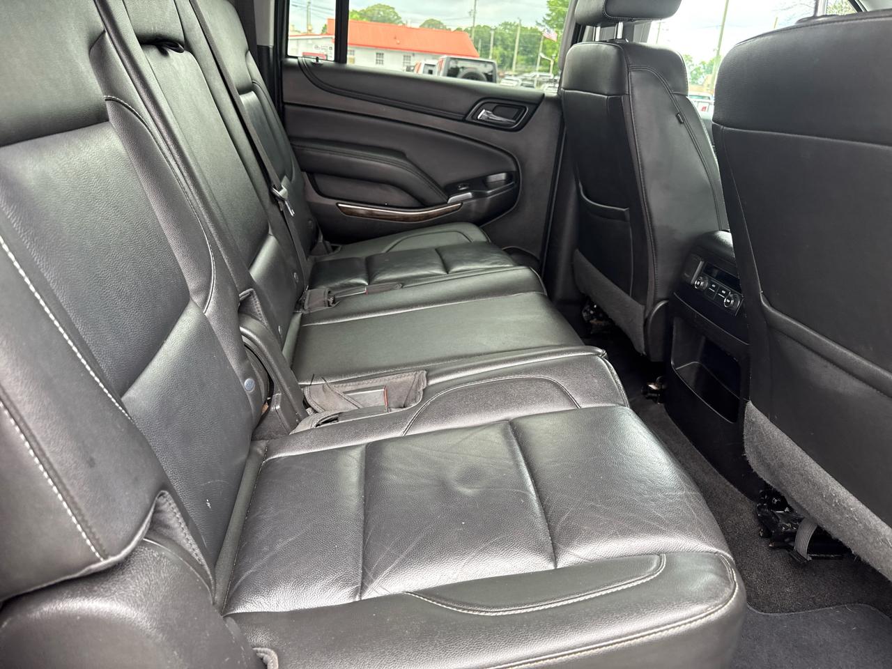 Chevrolet Suburban 2WD 4dr 1500 LT 2018