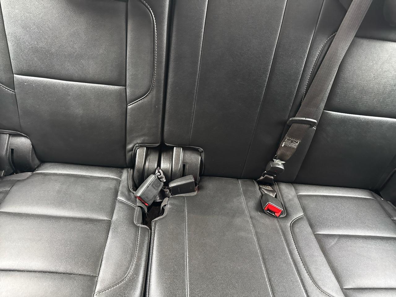 Chevrolet Suburban 2WD 4dr 1500 LT 2018