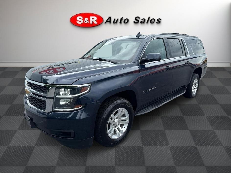 Chevrolet Suburban 2WD 4dr 1500 LT 2018