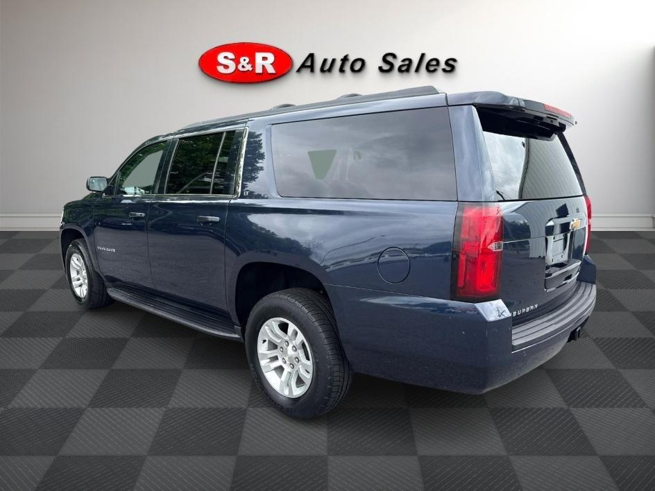 Chevrolet Suburban 2WD 4dr 1500 LT 2018